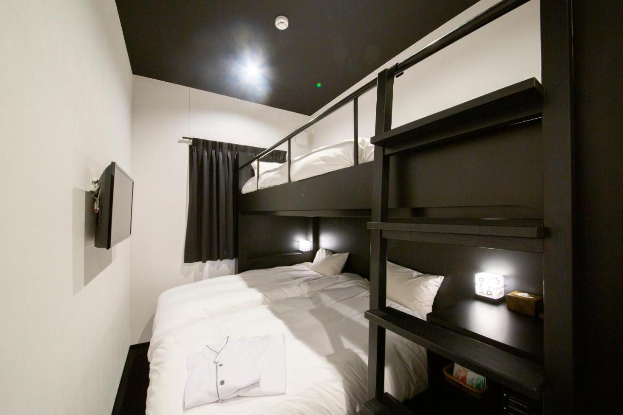 Hotel Trad Replay Ōsaka Extérieur photo