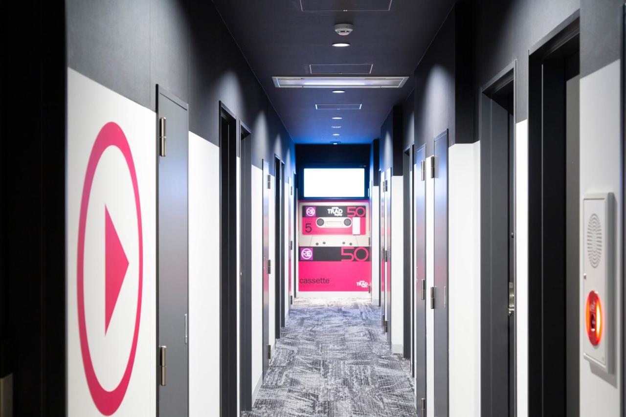 Hotel Trad Replay Ōsaka Extérieur photo