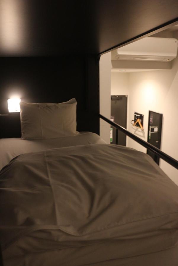 Hotel Trad Replay Ōsaka Extérieur photo