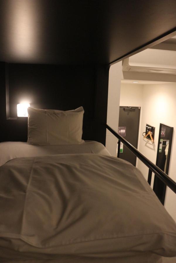 Hotel Trad Replay Ōsaka Extérieur photo