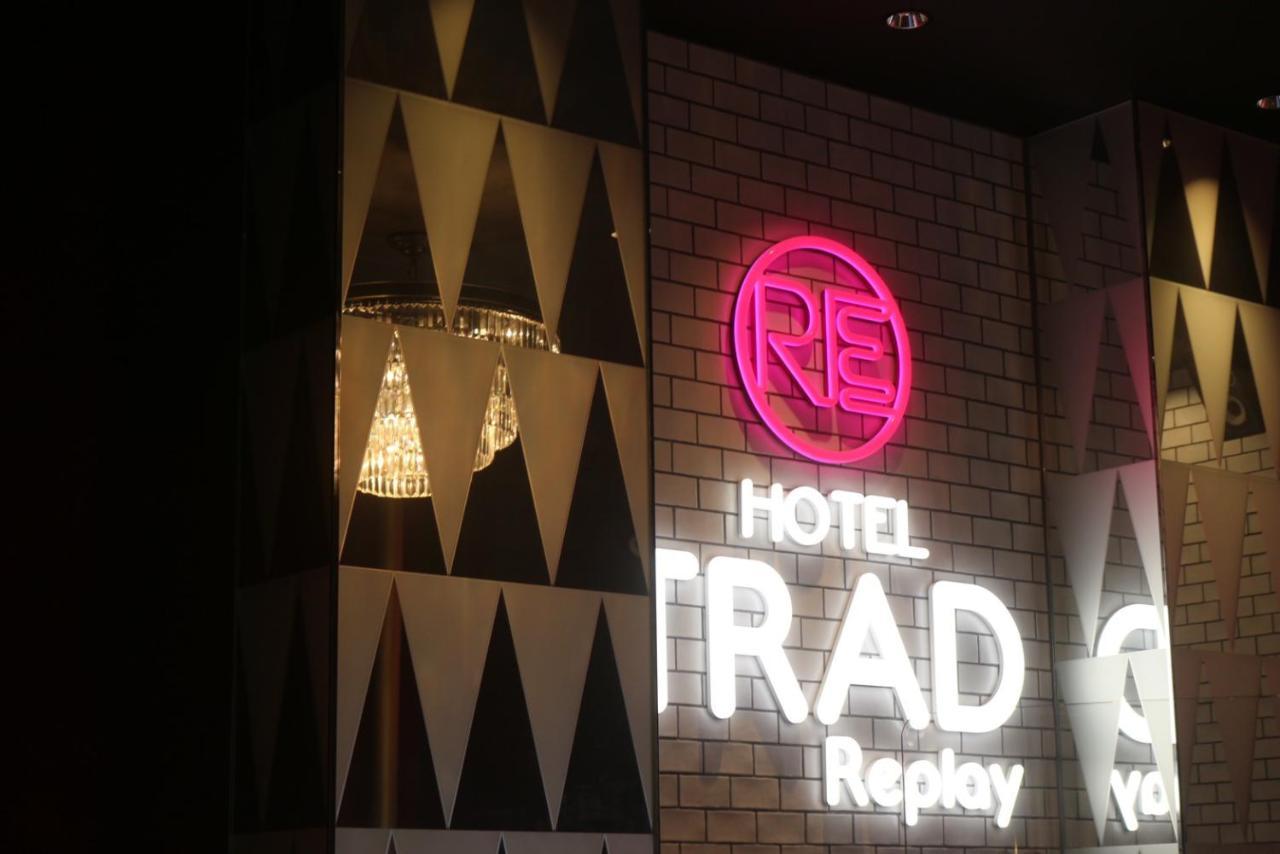 Hotel Trad Replay Ōsaka Extérieur photo